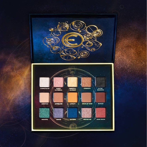 Rare Marvel X Urban Decay 13 Piece Collectors Vault Limited Edition NIB - Picture 3 of 15